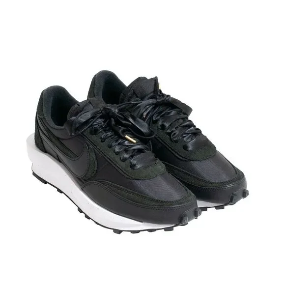 Nike | Shoes | Nike Sacai Mens Ld Waffle Us 95 Black White  display picture 3